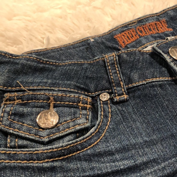 Free Culture jean shorts - Picture 3 of 15
